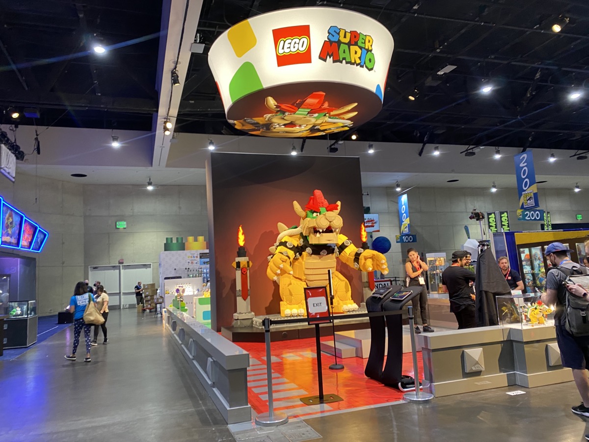 Check Out How LEGO Built Their Giant LEGO Bowser From Comic-Con