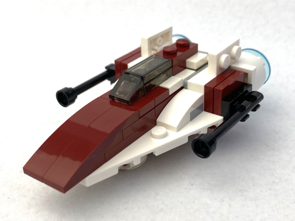 A Year of Polybags 148/260: 30272 A-Wing Starfighter Review - FBTB