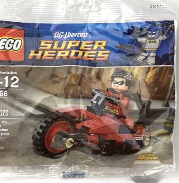 A Year of Polybags 164/260: 30166 Robin and Redbird Cycle Review