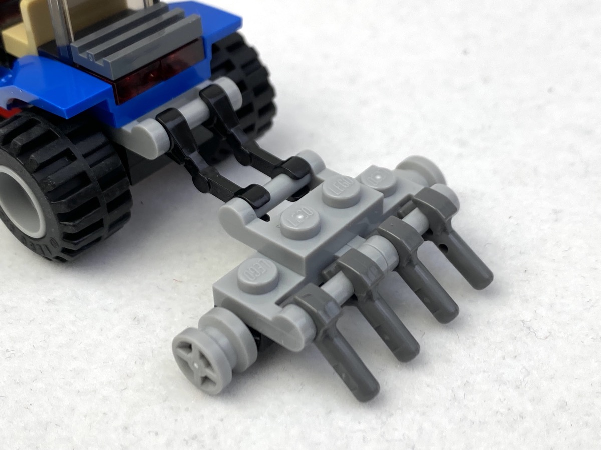 A Year of Polybags 200/260: 30284 Tractor Review