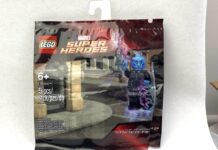 A Year of Polybags 208/260: 5002125 Electro Review